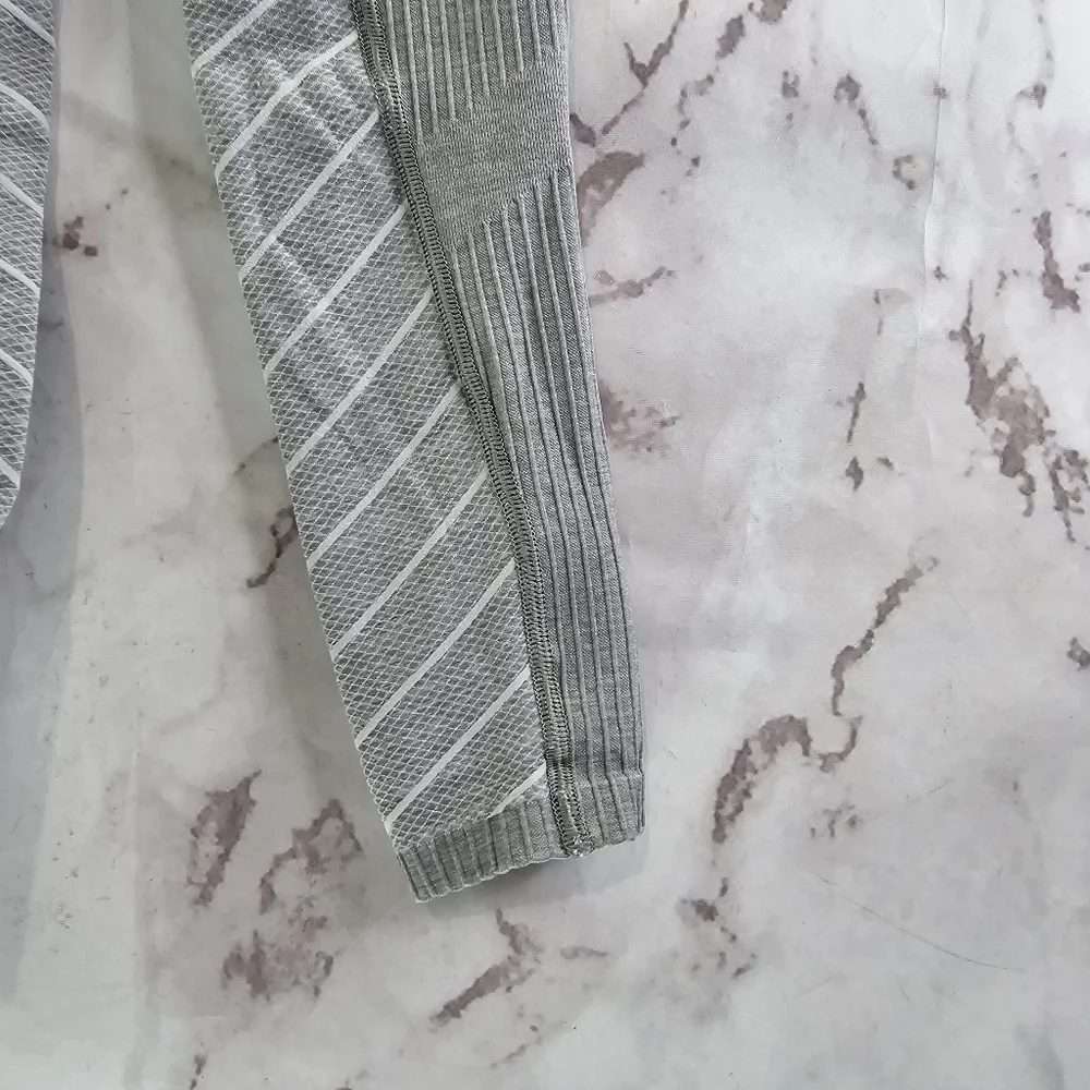 Blanqi Leggings Womens Small Gray Striped Maternity Everyday Belly Crop Seamless
